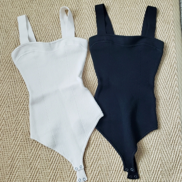 Abercrombie & Fitch Ribbed Knit Sweetheart Bodysuits - S - Picture 1 of 6